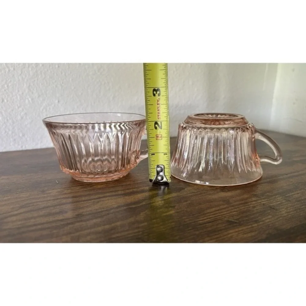 PAIR 2-PC Anchor Hocking Pink Depression Glass Cups Queen Mary‎ Rubber Pattern